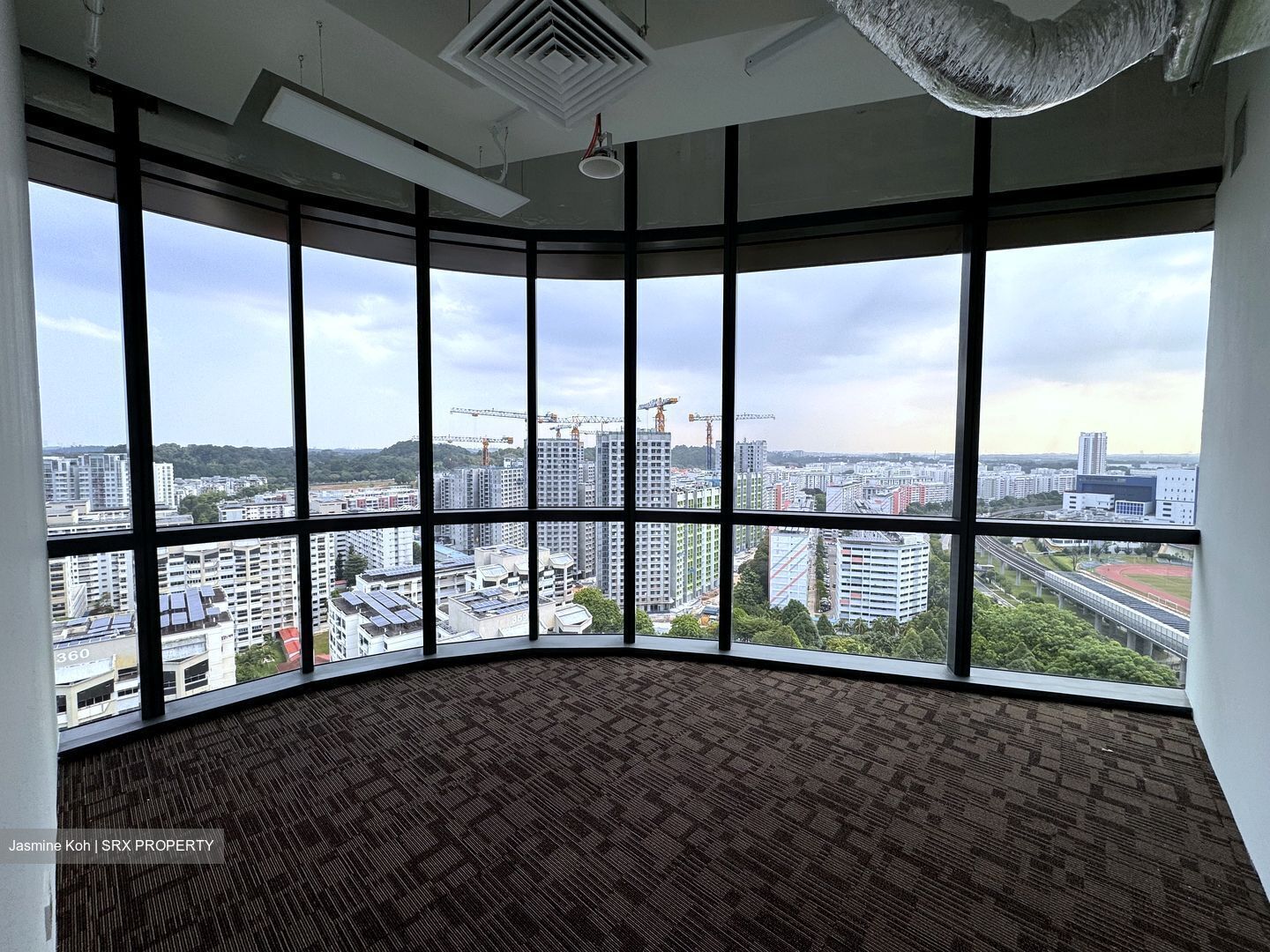 Woods Square (D25), Office #428760561